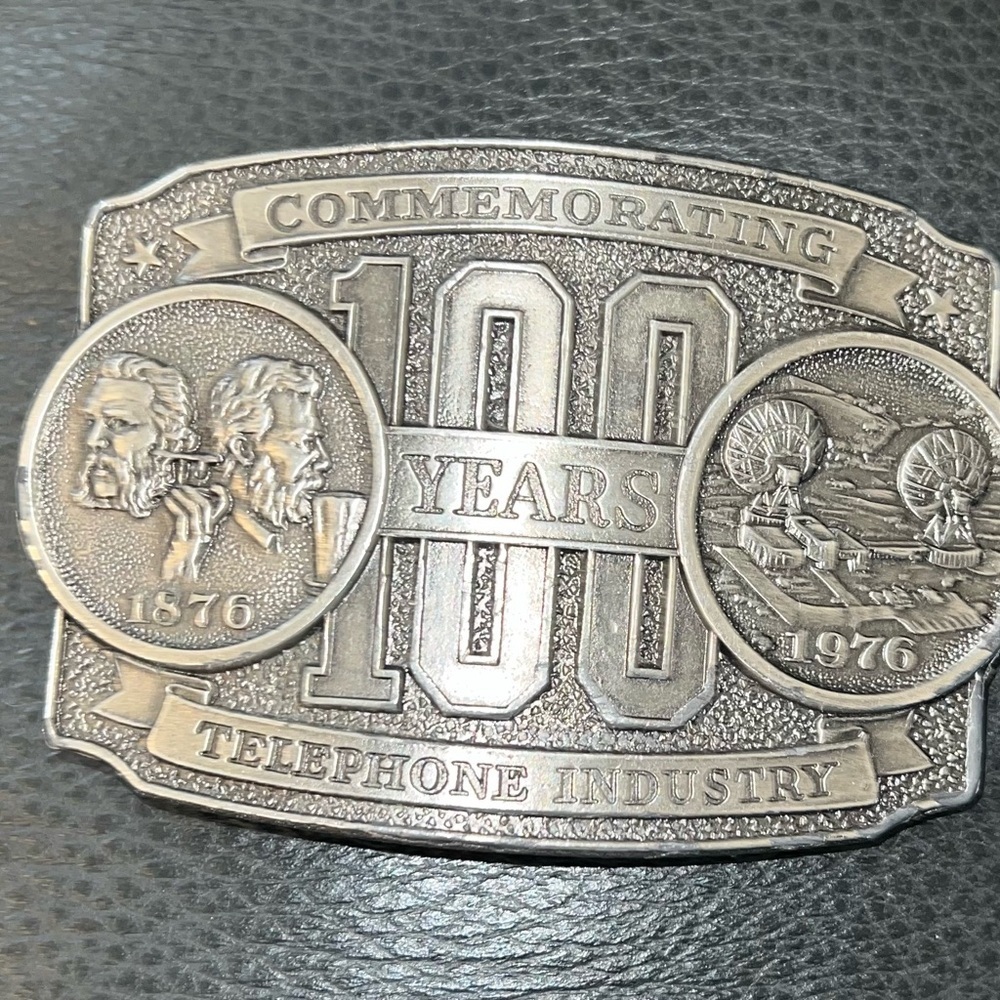 Vintage Limited Edition 1976 100 Years Telephone Industry Lewis Buckles Chicago - Picture 1 of 4